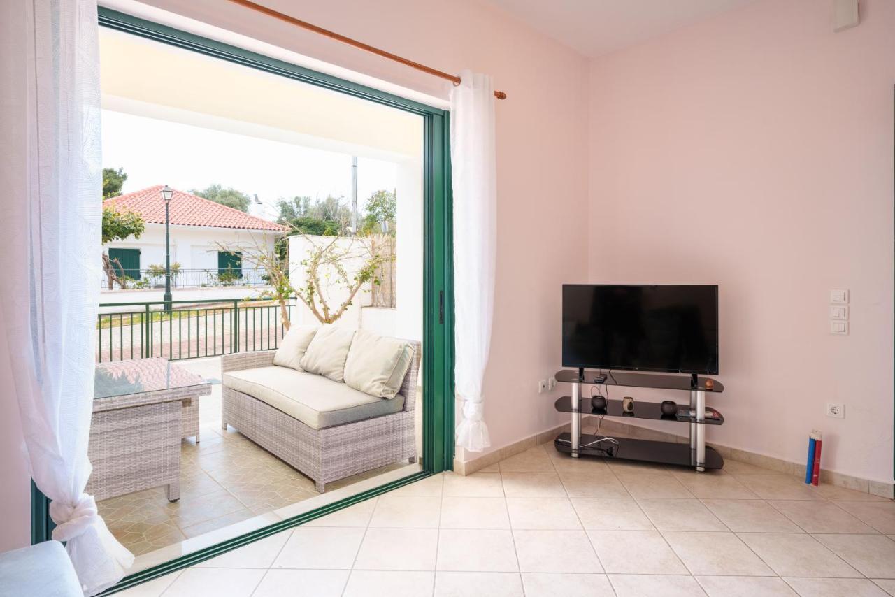 Niko'S Central Skala Apartments Екстериор снимка