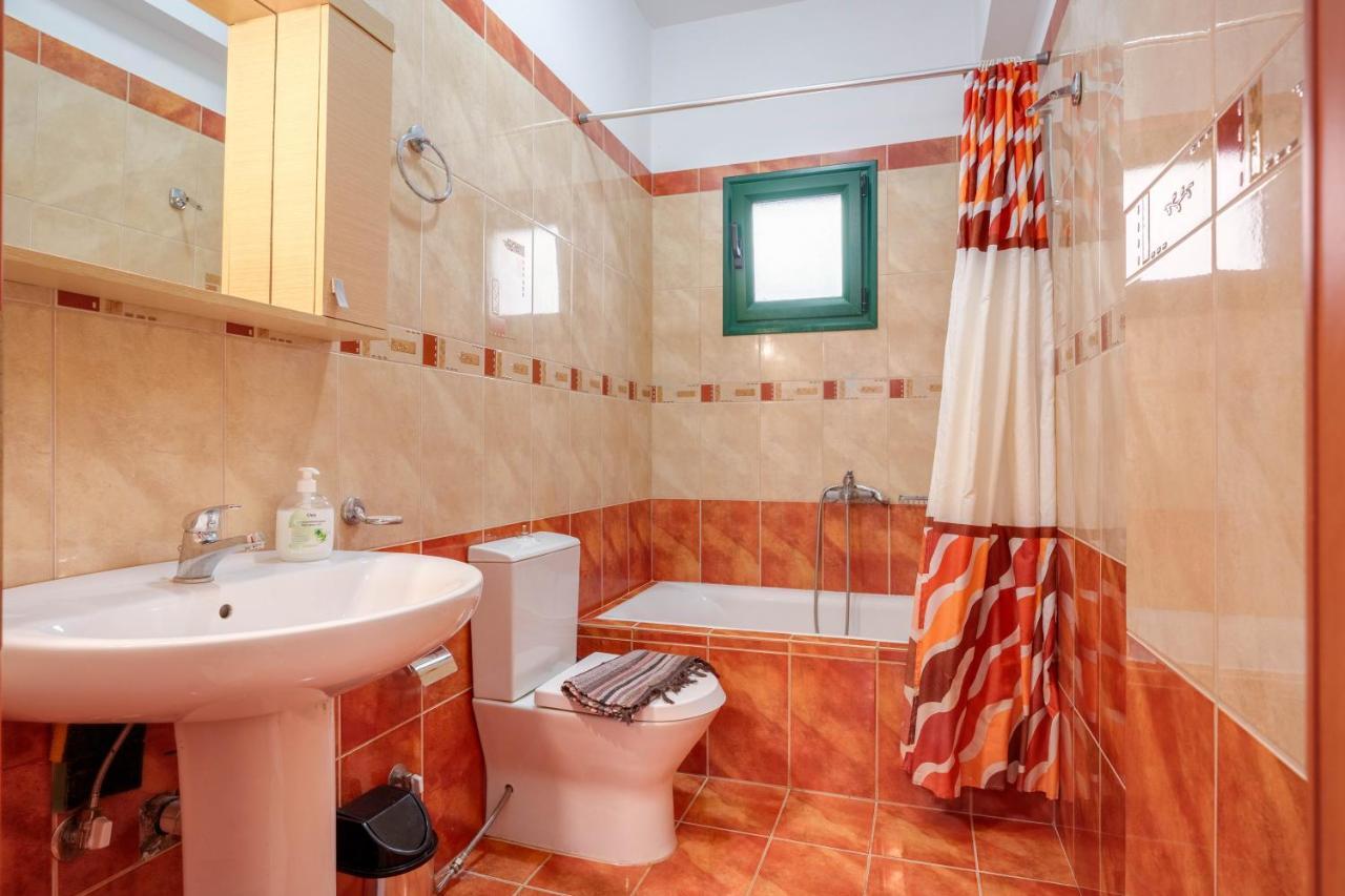 Niko'S Central Skala Apartments Екстериор снимка
