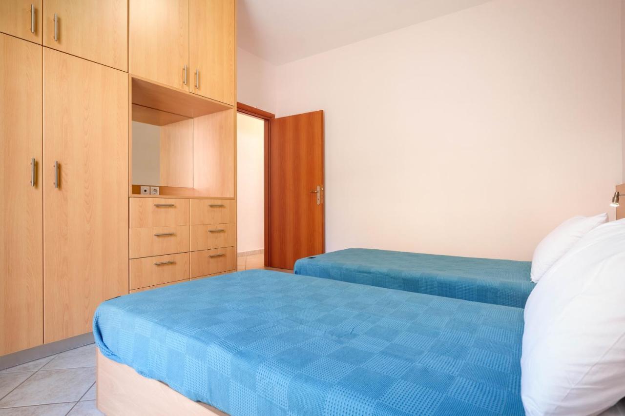 Niko'S Central Skala Apartments Екстериор снимка